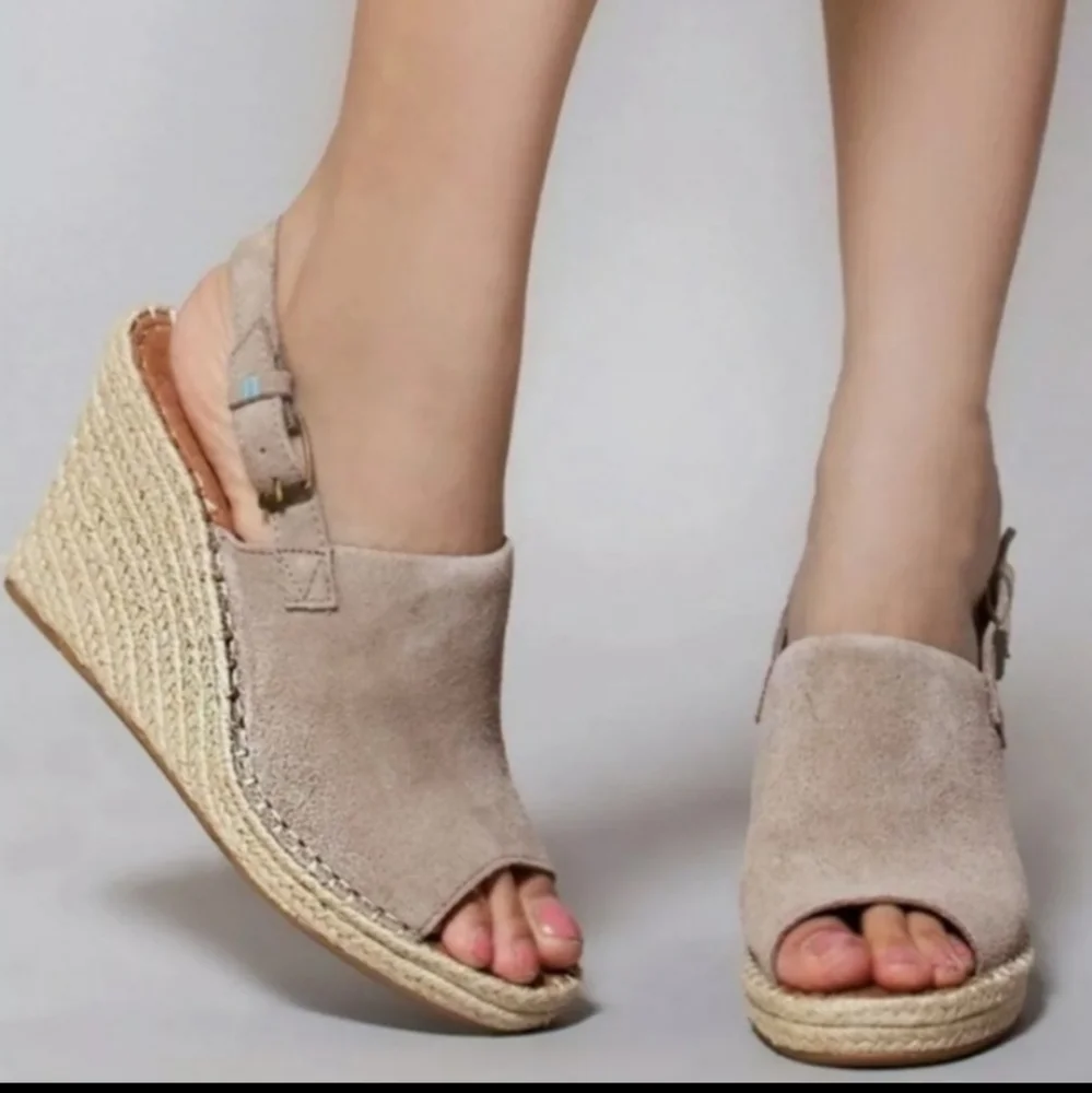 Toms Beige Suede Espadrille Wedge Sandals